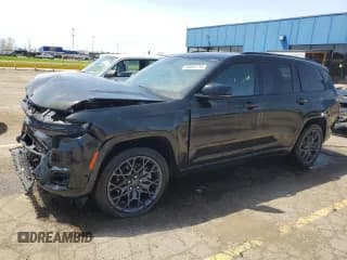✅ 2023 Jeep Grand Cherokee Summit Reserve • VIN: 1C4RJKEG6P8817233 • Лот: 54553775. Опубликован ранее на Copart с пробегом 41 279 миль. Бесплатный доступ к архиву аукционных продаж из США и подробный отчёт об истории автомобиля на DreamBid. Изображение 1.