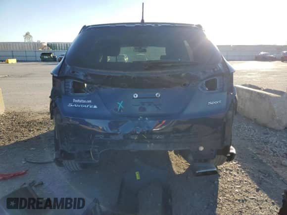 2018 Hyundai Santa Fe 2.4L с VIN 5XYZT3LB1JG533709, выставлен на аукционе Copart как лот 86217035 с пробегом 122 922 миль миль и Списание • Salvage title. История ставок и продаж доступна на DreamBid. Изображение 6.