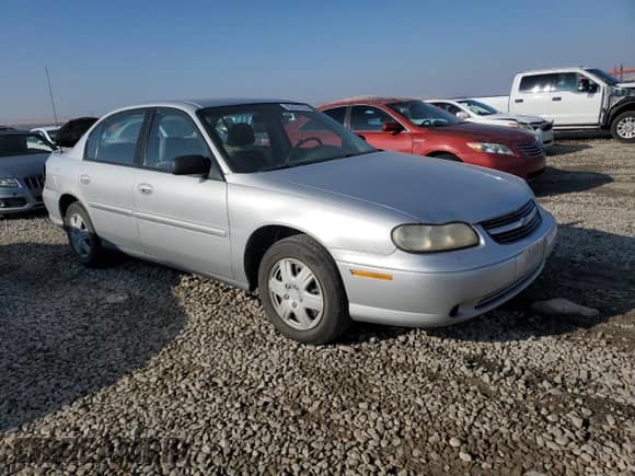2003 Chevrolet Malibu z VIN 1G1ND52J83M504251, wystawiony jako Copart lot #82423194 z przebiegiem 247 863 mil mil oraz Szkoda całkowita • Salvage title. Historia ofert i sprzedaży dostępna na DreamBid. Obrazek 4.