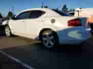 2013 Dodge Avenger SE z VIN 1C3CDZAB2DN563229, wystawiony jako Copart lot #82574925 z przebiegiem 160 261 mil mil oraz Szkoda całkowita • Salvage title. Historia ofert i sprzedaży dostępna na DreamBid. Obrazek 2.