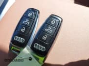 ✅ 2025 Audi Q7 Premium Plus • VIN: WA1LVBF73SD010641 • Lot: 42297548. Wystawiony na IAAI z przebiegiem 9 597 mil. Bezpłatny archiwum sprzedaży aukcyjnych z USA i szczegółowy raport historii pojazdu na DreamBid. Zdjęcie 11.