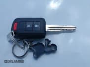 ✅ 2022 Mitsubishi Mirage ES • VIN: ML32FUFJ0NHF03413 • Lot: 42202266. Wystawiony na IAAI z przebiegiem 37 785 mil. Bezpłatny archiwum sprzedaży aukcyjnych z USA i szczegółowy raport historii pojazdu na DreamBid. Zdjęcie 11.