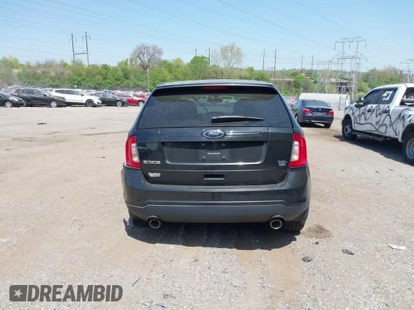 ✅ 2014 Ford Edge SEL • VIN: 2FMDK4JC4EBA22547 • Лот: 42122572. Опубликован ранее на IAAI с пробегом 109 764 миль. Бесплатный доступ к архиву аукционных продаж из США и подробный отчёт об истории автомобиля на DreamBid. Изображение 17.