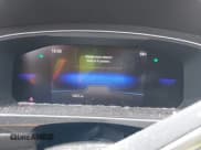 ✅ 2024 Volkswagen Tiguan SE R-Line Black • VIN: 3VVCB7AX2RM209005 • Lot: 41694881. Wystawiony na IAAI z przebiegiem 1 421 mil. Bezpłatny archiwum sprzedaży aukcyjnych z USA i szczegółowy raport historii pojazdu na DreamBid. Zdjęcie 7.