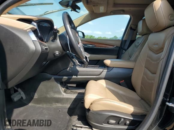 ✅ 2017 Cadillac XT5 Platinum AWD • VIN: 1GYKNFRSXHZ141189 • Lot: 70264745. Listed on Copart with Not provided. Free auction sales archive from the USA and detailed vehicle history report at DreamBid. Image 7.