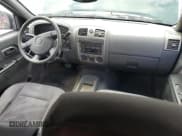 ✅ 2004 Chevrolet Colorado LS Z71 • VIN: 1GCDT196048138683 • Лот: 57765485. Опубликован ранее на Copart с пробегом 122 576 миль. Бесплатный доступ к архиву аукционных продаж из США и подробный отчёт об истории автомобиля на DreamBid. Изображение 8.