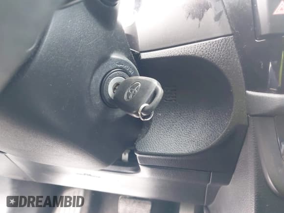 ✅ 2016 Toyota Corolla L • VIN: 2T1BURHE2GC481998 • Lot: 42255430. Wystawiony na IAAI z przebiegiem 71 982 mil. Bezpłatny archiwum sprzedaży aukcyjnych z USA i szczegółowy raport historii pojazdu na DreamBid. Zdjęcie 11.