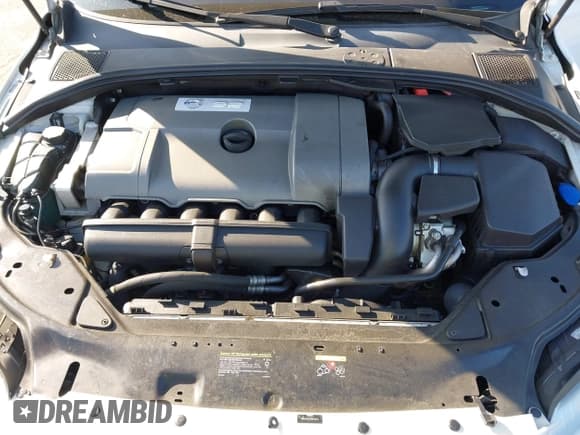 ✅ 2008 Volvo V70 • VIN: YV1BW982781040660 • Lot: 43834823. Listed on IAAI with 100,463 mi. Free auction sales archive from the USA and detailed vehicle history report at DreamBid. Image 10.