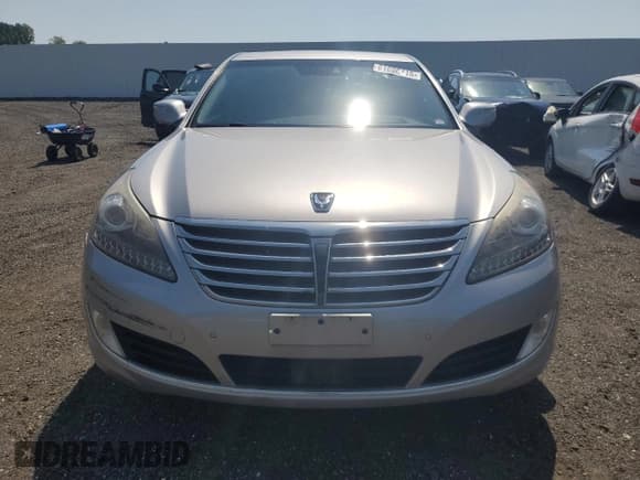 ✅ 2014 Hyundai Equus Signature • VIN: KMHGH4JHXEU076971 • Lot: 61896115. Listed on Copart with 198,458 mi. Free auction sales archive from the USA and detailed vehicle history report at DreamBid. Image 5.
