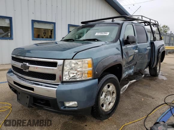 ✅ 2009 Chevrolet Silverado 1500 LT • VIN: 3GCEK23359G262509 • Lot: 72785394. Listed on Copart with 140,988 mi. Free auction sales archive from the USA and detailed vehicle history report at DreamBid. Image 1.