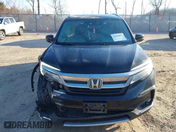 ✅ 2019 Honda Pilot Touring 7-Passenger • VIN: 5FNYF6H65KB061796 • Lot: 41650857. Wystawiony na IAAI z przebiegiem 122 417 mil. Bezpłatny archiwum sprzedaży aukcyjnych z USA i szczegółowy raport historii pojazdu na DreamBid. Zdjęcie 12.