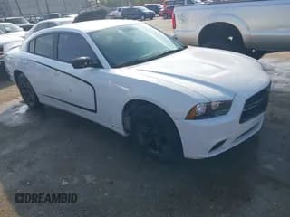 ✅ 2011 Dodge Charger SE • VIN: 2B3CL3CG7BH544056 • Lot: 43566379. Wystawiony na IAAI z przebiegiem 171 540 mil. Bezpłatny archiwum sprzedaży aukcyjnych z USA i szczegółowy raport historii pojazdu na DreamBid. Zdjęcie 1.