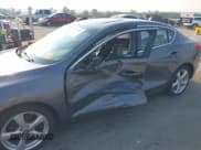 ✅ 2013 Acura ILX Premium • VIN: 19VDE1F56DE005978 • Лот: 42862441. Опубликован ранее на IAAI с пробегом 235 329 миль. Бесплатный доступ к архиву аукционных продаж из США и подробный отчёт об истории автомобиля на DreamBid. Изображение 6.