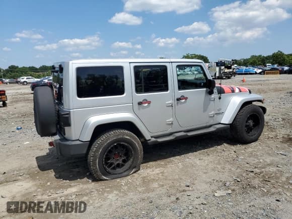 ✅ 2011 Jeep Wrangler Unlimited 70th Anniversary • VIN: 1J4BA7H17BL627026 • Лот: 66361805. Опубликован ранее на Copart с пробегом 126 574 миль. Бесплатный доступ к архиву аукционных продаж из США и подробный отчёт об истории автомобиля на DreamBid. Изображение 3.
