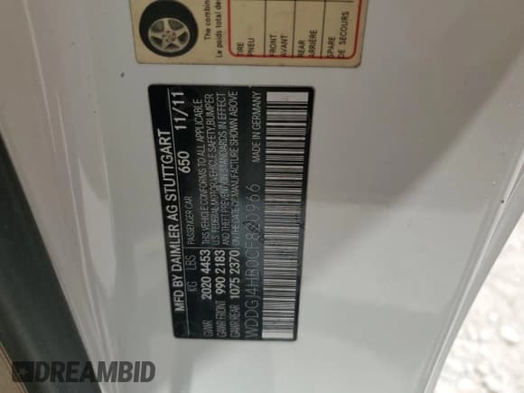 ✅ 2012 Mercedes-Benz C 250 • VIN: WDDGJ4HB0CF820966 • Lot: 63697624. Wystawiony na Copart z przebiegiem 136 741 mil. Bezpłatny archiwum sprzedaży aukcyjnych z USA i szczegółowy raport historii pojazdu na DreamBid. Zdjęcie 12.