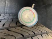 ✅ 2021 Chevrolet Traverse LT Cloth • VIN: 1GNERMKW1MJ174834 • Lot: 42726894. Wystawiony na IAAI z przebiegiem 59 551 mil. Bezpłatny archiwum sprzedaży aukcyjnych z USA i szczegółowy raport historii pojazdu na DreamBid. Zdjęcie 1.