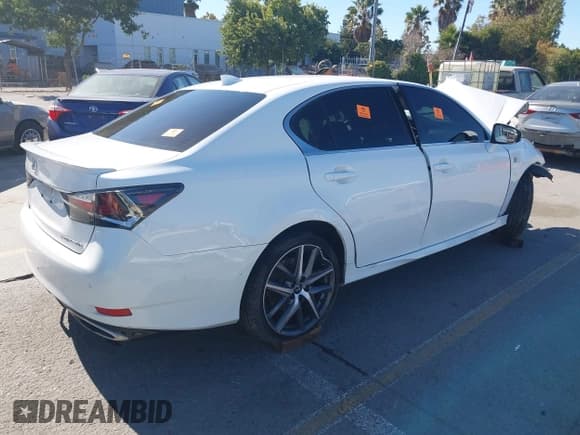 ✅ 2016 Lexus GS 350 • VIN: JTHCZ1BL4GA002482 • Лот: 43433060. Опубликован ранее на IAAI с пробегом Не указан. Бесплатный доступ к архиву аукционных продаж из США и подробный отчёт об истории автомобиля на DreamBid. Изображение 4.