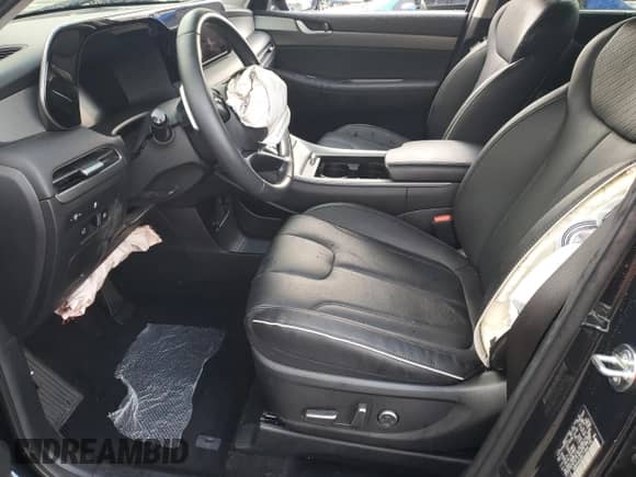 2024 Hyundai Palisade SEL z VIN KM8R44GE8RU773644, wystawiony jako Copart lot #90564845 z przebiegiem 16 827 mil mil oraz Nie do naprawy • Non repairable. Historia ofert i sprzedaży dostępna na DreamBid. Obrazek 7.