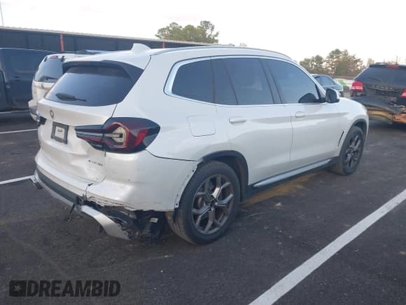 ✅ 2023 BMW X3 sDrive30i • VIN: 5UX43DP03P9R75120 • Lot: 43692847. Wystawiony na IAAI z przebiegiem 48 425 mil. Bezpłatny archiwum sprzedaży aukcyjnych z USA i szczegółowy raport historii pojazdu na DreamBid. Zdjęcie 4.