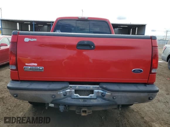 ✅ 2007 Ford F-250 XL • VIN: 1FTSX21P47EA09387 • Lot: 59306775. Wystawiony na Copart z przebiegiem 134 702 mil. Bezpłatny archiwum sprzedaży aukcyjnych z USA i szczegółowy raport historii pojazdu na DreamBid. Zdjęcie 6.