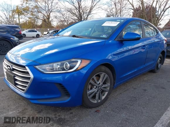 ✅ 2017 Hyundai Elantra SE • VIN: 5NPD84LF6HH181475 • Lot: 43626162. Listed on IAAI with 144,431 mi. Free auction sales archive from the USA and detailed vehicle history report at DreamBid. Image 2.