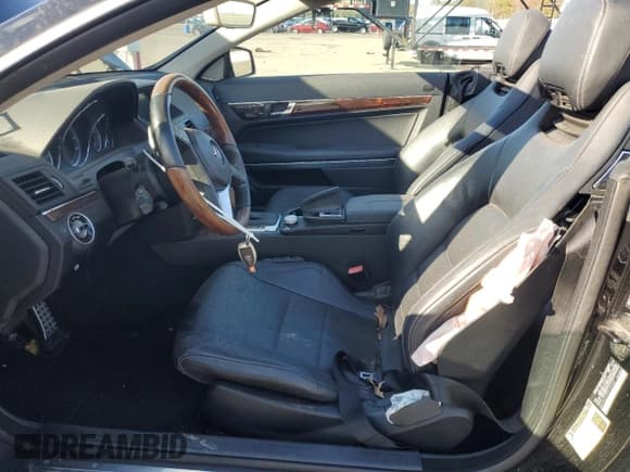 ✅ 2012 Mercedes-Benz E 350 • VIN: WDDKK5KF4CF155983 • Lot: 84651645. Listed on Copart with 134,746 mi. Free auction sales archive from the USA and detailed vehicle history report at DreamBid. Image 7.