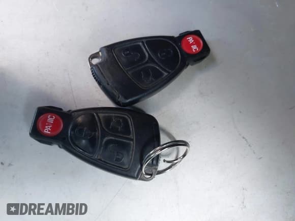 ✅ 2002 Mercedes-Benz C 230/260/280/320 • VIN: WDBRF64J32E002910 • Lot: 43007847. Wystawiony na IAAI z przebiegiem 155 129 mil. Bezpłatny archiwum sprzedaży aukcyjnych z USA i szczegółowy raport historii pojazdu na DreamBid. Zdjęcie 11.