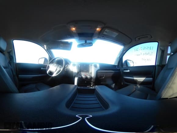 ✅ 2016 Toyota Tundra SR5 • VIN: 5TFDW5F14GX537436 • Лот: 43641664. Опубликован ранее на IAAI с пробегом 85 462 миль. Бесплатный доступ к архиву аукционных продаж из США и подробный отчёт об истории автомобиля на DreamBid. Изображение 19.