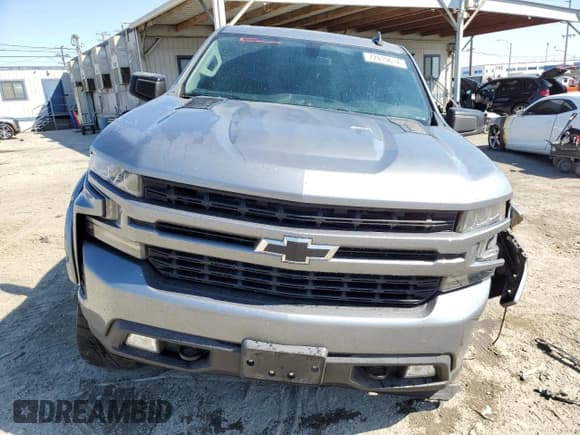 ✅ 2020 Chevrolet Silverado 1500 RST • VIN: 3GCPWDED6LG302120 • Lot: 72819614. Wystawiony na Copart z przebiegiem 169 865 mil. Bezpłatny archiwum sprzedaży aukcyjnych z USA i szczegółowy raport historii pojazdu na DreamBid. Zdjęcie 4.