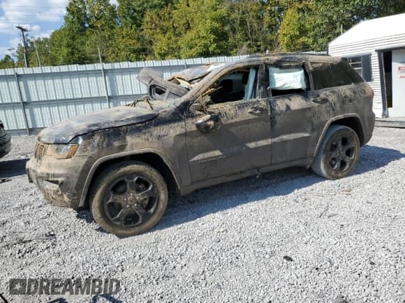 ✅ 2019 Jeep Grand Cherokee Altitude • VIN: 1C4RJFAG6KC727843 • Lot: 81334155. Listed on Copart with Not provided. Free auction sales archive from the USA and detailed vehicle history report at DreamBid. Image 1.