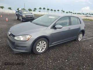 ✅ 2016 Volkswagen Golf TSI S • VIN: 3VW117AU1GM020936 • Lot: 71717145. Wystawiony na Copart z przebiegiem 112 496 mil. Bezpłatny archiwum sprzedaży aukcyjnych z USA i szczegółowy raport historii pojazdu na DreamBid. Zdjęcie 1.