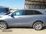✅ 2020 Kia Sorento LX • VIN: 5XYPG4A35LG712139 • Lot: 43384495. Wystawiony na IAAI z przebiegiem 119 467 mil. Bezpłatny archiwum sprzedaży aukcyjnych z USA i szczegółowy raport historii pojazdu na DreamBid. Zdjęcie 15.