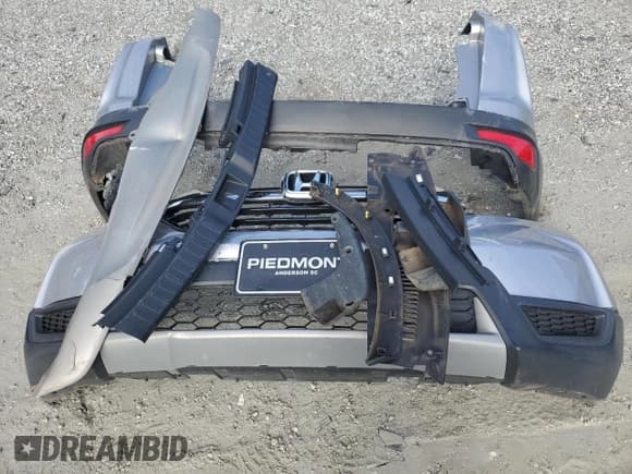 ✅ 2018 Honda CR-V LX • VIN: 2HKRW5H35JH423484 • Лот: 86070805. Опубликован ранее на Copart с пробегом 85 035 миль. Бесплатный доступ к архиву аукционных продаж из США и подробный отчёт об истории автомобиля на DreamBid. Изображение 12.