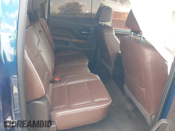 ✅ 2016 Chevrolet Silverado 1500 High Country • VIN: 3GCPCTEC9GG113851 • Лот: 43719222. Опубликован ранее на IAAI с пробегом 143 682 миль. Бесплатный доступ к архиву аукционных продаж из США и подробный отчёт об истории автомобиля на DreamBid. Изображение 8.