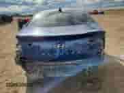 ✅ 2019 Hyundai Elantra SEL • VIN: 5NPD84LF2KH435514 • Лот: 81142185. Опубликован ранее на Copart с пробегом 106 215 миль. Бесплатный доступ к архиву аукционных продаж из США и подробный отчёт об истории автомобиля на DreamBid. Изображение 6.