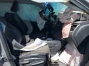 ✅ 2019 Jeep Cherokee Latitude Plus • VIN: 1C4PJLLB1KD160703 • Lot: 43564757. Wystawiony na IAAI z przebiegiem 60 991 mil. Bezpłatny archiwum sprzedaży aukcyjnych z USA i szczegółowy raport historii pojazdu na DreamBid. Zdjęcie 5.