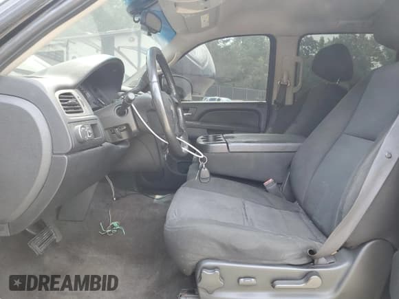 ✅ 2010 Chevrolet Avalanche LS • VIN: 3GNNCEE08AG276417 • Lot: 59474895. Listed on Copart with 165,009 mi. Free auction sales archive from the USA and detailed vehicle history report at DreamBid. Image 7.