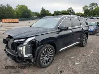 2023 Hyundai Palisade Calligraphy с VIN KM8R74GE6PU633497, выставлен на аукционе Copart как лот 63528114 с пробегом 42 151 миль миль и Списание • Salvage title. История ставок и продаж доступна на DreamBid. Изображение 1.