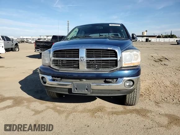✅ 2006 Dodge 1500 SLT • VIN: 3D7KS19D26G220572 • Лот: 76177354. Опубликован ранее на Copart с пробегом 219 844 миль. Бесплатный доступ к архиву аукционных продаж из США и подробный отчёт об истории автомобиля на DreamBid. Изображение 11.