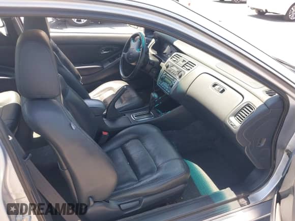 2001 Honda Accord EX с VIN 1HGCG22501A034854, выставлен на аукционе IAAI как лот 42784374 с пробегом 234 824 миль миль и . История ставок и продаж доступна на DreamBid. Изображение 5.