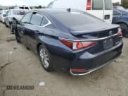 ✅ 2020 Lexus ES 300h • VIN: 58AC21B12LU007357 • Lot: 42128994. Wystawiony na Copart z przebiegiem 79 569 mil. Bezpłatny archiwum sprzedaży aukcyjnych z USA i szczegółowy raport historii pojazdu na DreamBid. Zdjęcie 2.