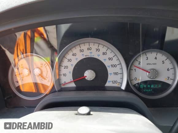 2007 Dodge Dakota SLT with VIN 1D7HW48K87S270838, listed as a IAAI auction lot 42150101 with 225,761 mi miles and . Bid and sale history available at DreamBid. Image 7.