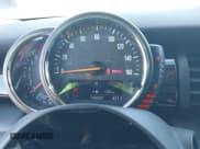 ✅ 2015 MINI Hardtop S • VIN: WMWXP7C58F2A61197 • Lot: 43457332. Listed on IAAI with 142,557 mi. Free auction sales archive from the USA and detailed vehicle history report at DreamBid. Image 7.