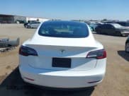 ✅ 2023 Tesla Model 3 • VIN: 5YJ3E1EA2PF571569 • Lot: 42288715. Wystawiony na IAAI z przebiegiem 30 271 mil. Bezpłatny archiwum sprzedaży aukcyjnych z USA i szczegółowy raport historii pojazdu na DreamBid. Zdjęcie 16.