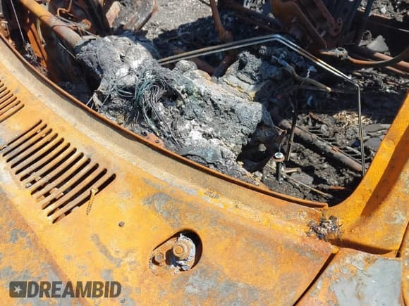 ✅ 1994 Toyota Pickup DX • VIN: JT4RN93P4R5100284 • Лот: 41866728. Опубликован ранее на IAAI с пробегом 190 001 миль. Бесплатный доступ к архиву аукционных продаж из США и подробный отчёт об истории автомобиля на DreamBid. Изображение 9.