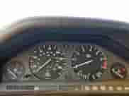 1991 BMW 3 Series z VIN WBABB2316MEC25177, wystawiony jako Copart lot #57317225 z przebiegiem 220 252 mil mil oraz Czysty tytuł • Clean title. Historia ofert i sprzedaży dostępna na DreamBid. Obrazek 9.