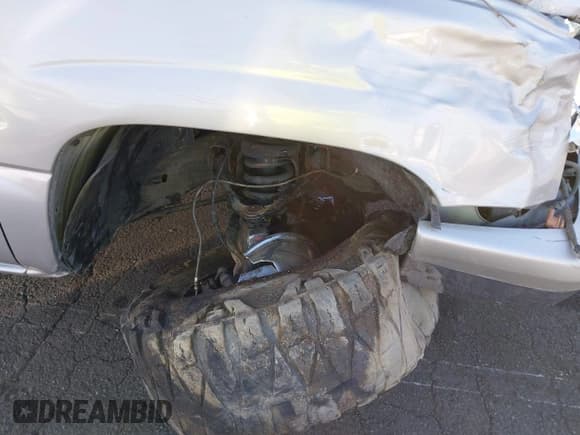 ✅ 2006 Chevrolet Silverado 1500 LT1 • VIN: 2GCEC13T661221589 • Лот: 43487047. Опубликован ранее на IAAI с пробегом 145 400 миль. Бесплатный доступ к архиву аукционных продаж из США и подробный отчёт об истории автомобиля на DreamBid. Изображение 14.