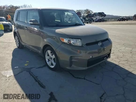 ✅ 2011 Scion xB • VIN: JTLZE4FE8B1133576 • Лот: 92414775. Опубликован ранее на Copart с пробегом 226 095 миль. Бесплатный доступ к архиву аукционных продаж из США и подробный отчёт об истории автомобиля на DreamBid. Изображение 13.
