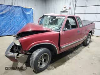 1998 Chevrolet S-10 LS с VIN 1GCCS19X0W8112840, выставлен на аукционе Copart как лот 89844975 с пробегом Не указан миль и Чистый • Clean title. История ставок и продаж доступна на DreamBid. Изображение 1.