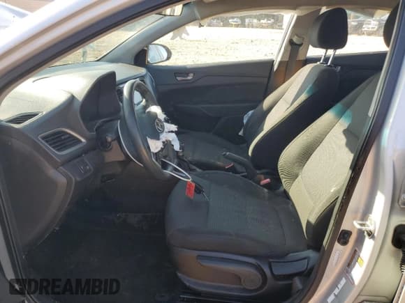 ✅ 2020 Hyundai Accent SE • VIN: 3KPC24A60LE099190 • Лот: 44509225. Опубликован ранее на Copart с пробегом 104 991 миль. Бесплатный доступ к архиву аукционных продаж из США и подробный отчёт об истории автомобиля на DreamBid. Изображение 7.